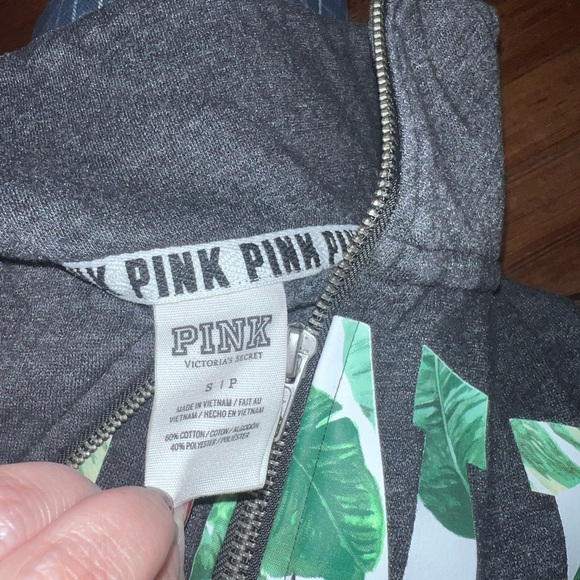 Pink brand half zip sweatshirt - Picture 4 of 5